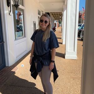 Meet your Posher, Claire